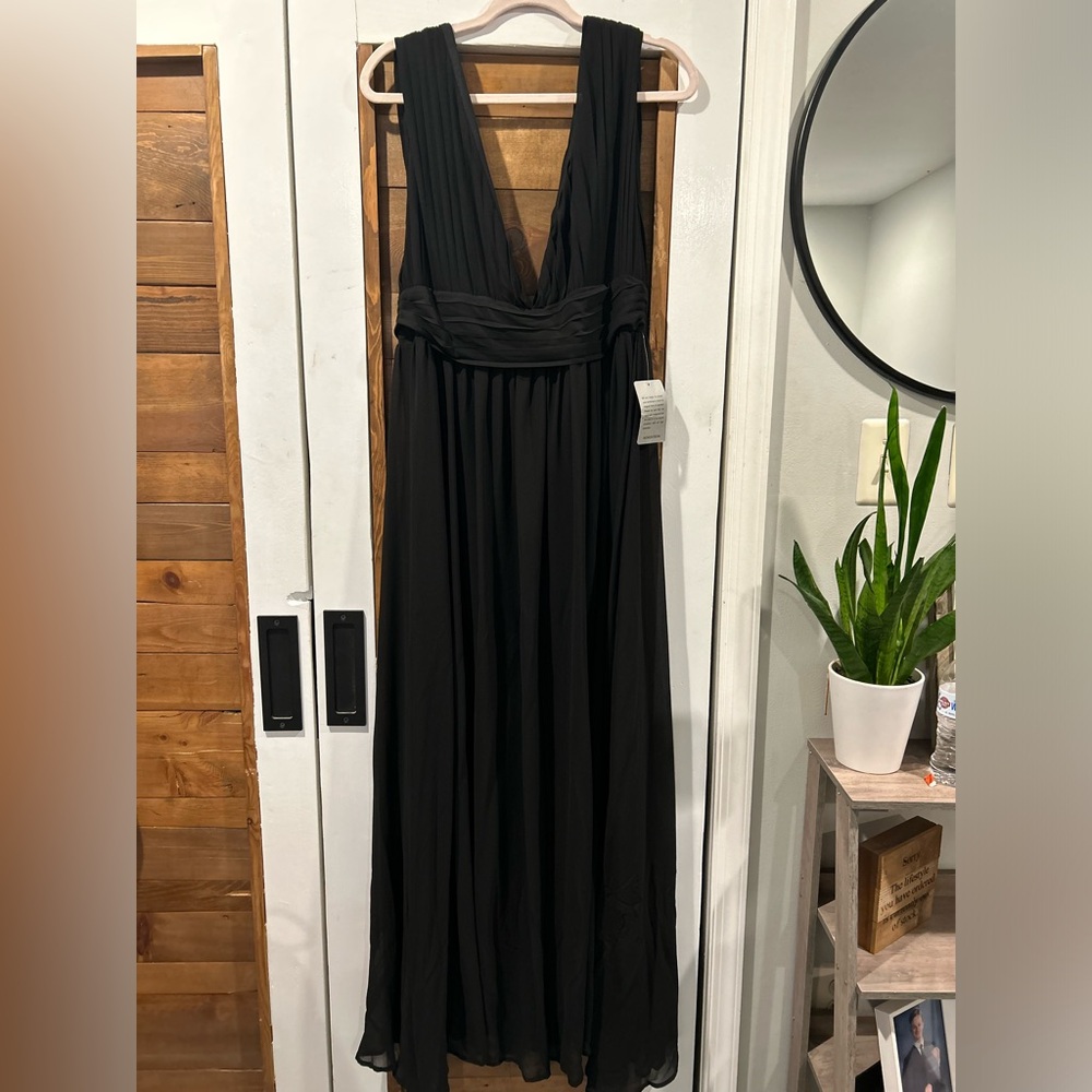 Love By Design Black Plunge Maxi Gown